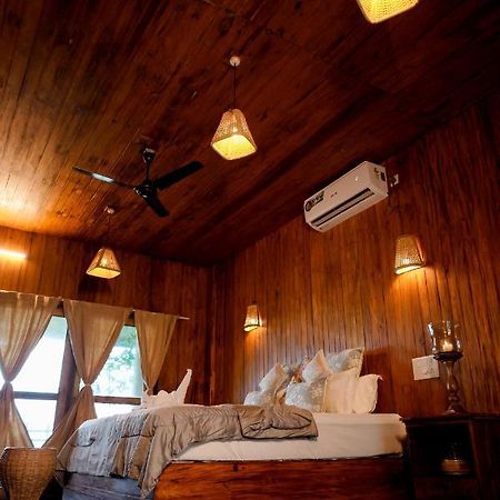Driftwood Beach Resort Varkala Bagian luar foto